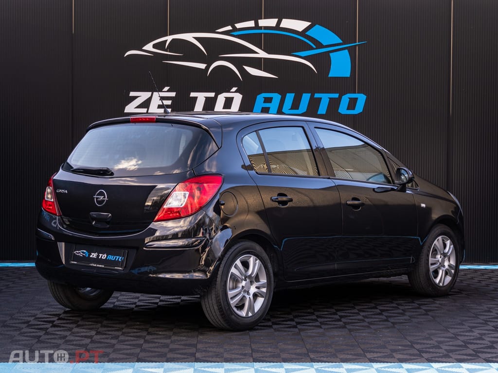 Opel Corsa 1.2 
