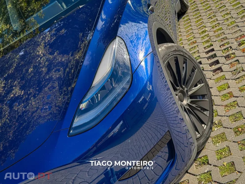 Tesla Model Y Tração Traseira