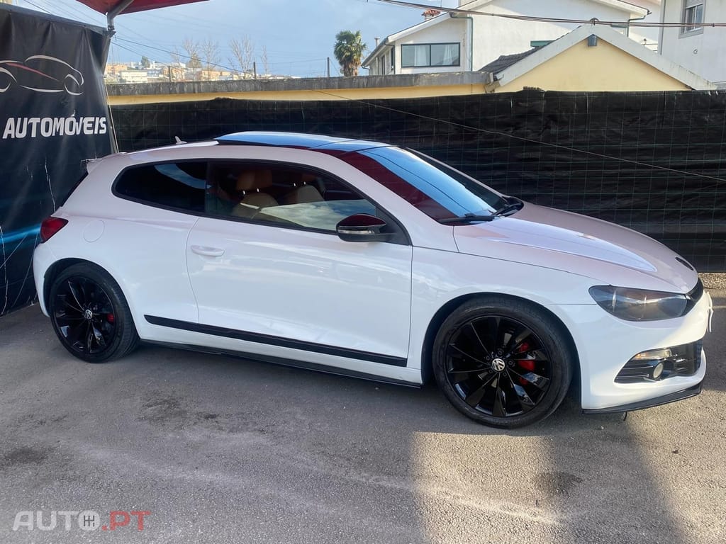 Volkswagen Scirocco 2.0 TDi