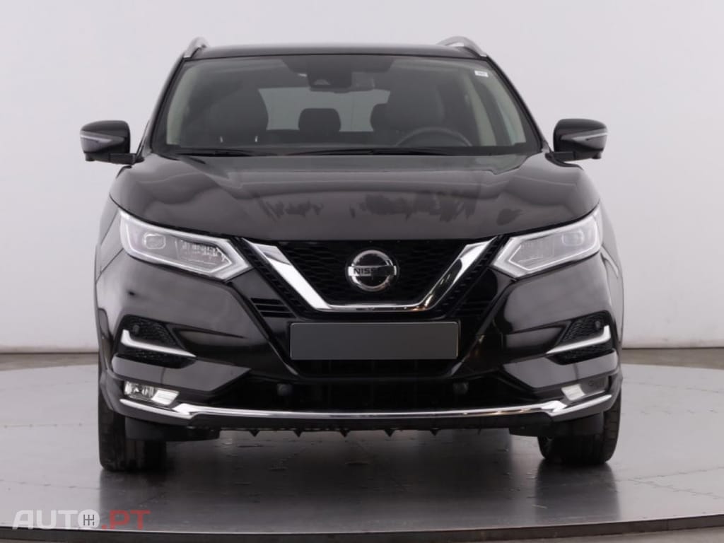 Nissan Qashqai 1.3 DIG-T N-Connecta DCT