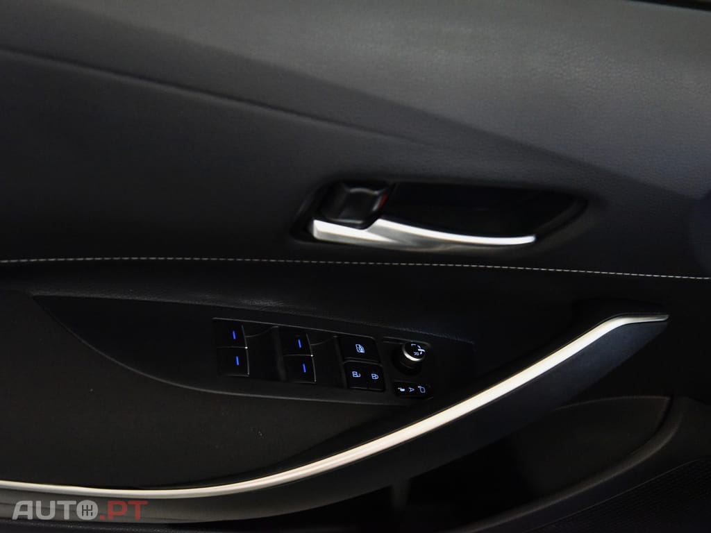 Toyota Corolla Touring Sports 1.8 Hybrid Comfort+P.Sport