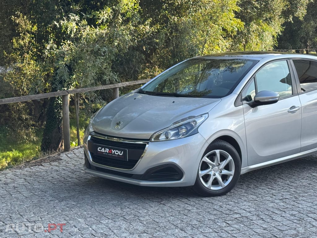 Peugeot 208 1.6 BlueHDi Allure