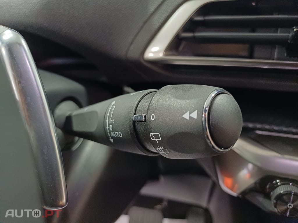 Peugeot 5008 1.5 BlueHDi Allure Pack