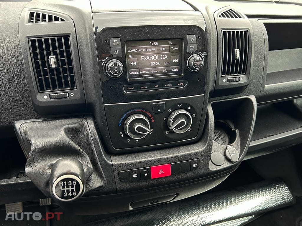 Peugeot Boxer 2.2 BlueHDi 333 L2 CD