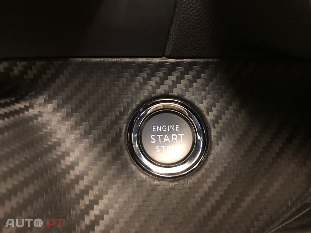 Peugeot 208 1.2 PureTech GT Line EAT8
