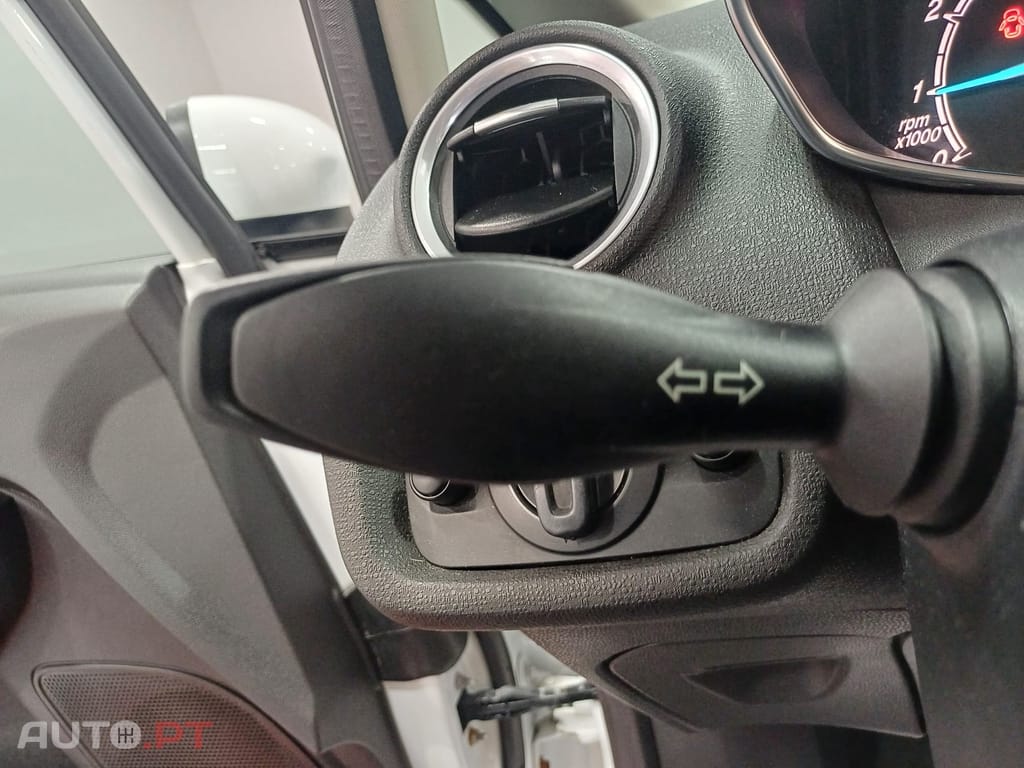 Ford Fiesta 1.0 Ti-VCT Trend