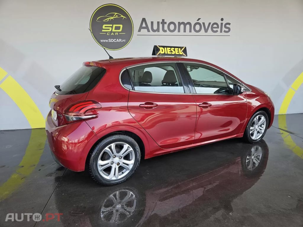Peugeot 208 1.4 HDi
