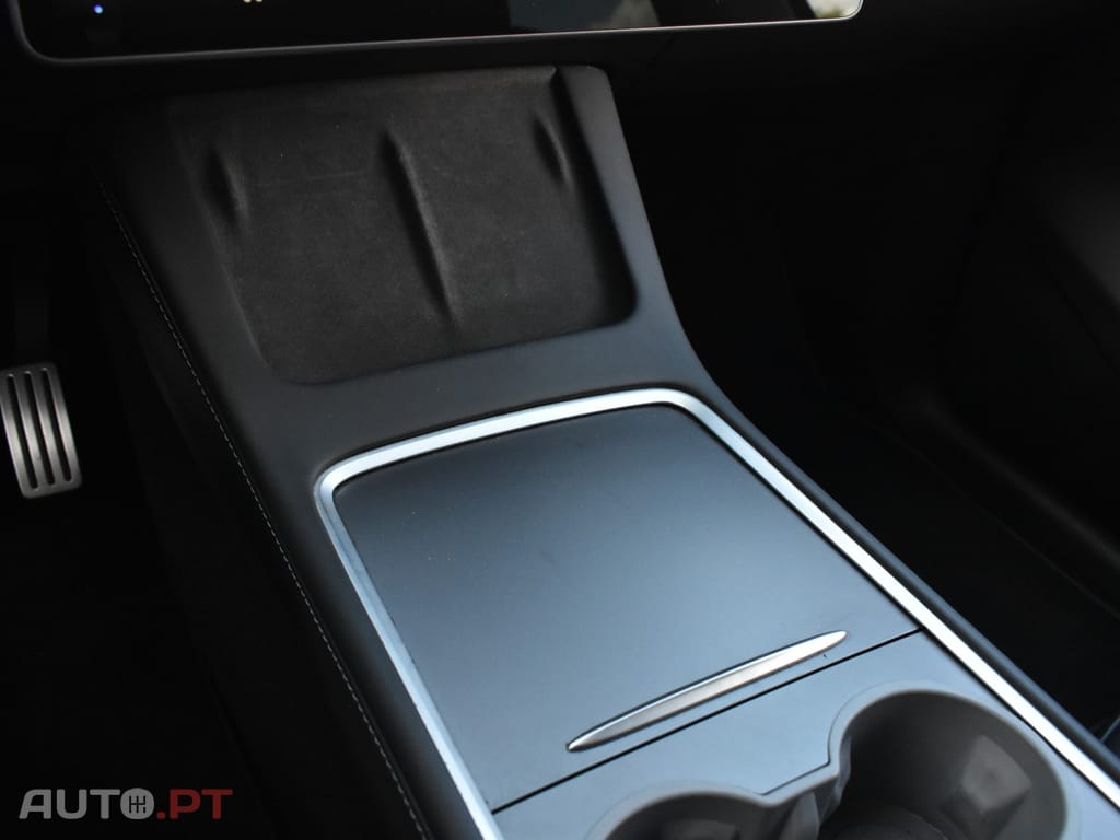 Tesla Model Y Performance Tração Integral