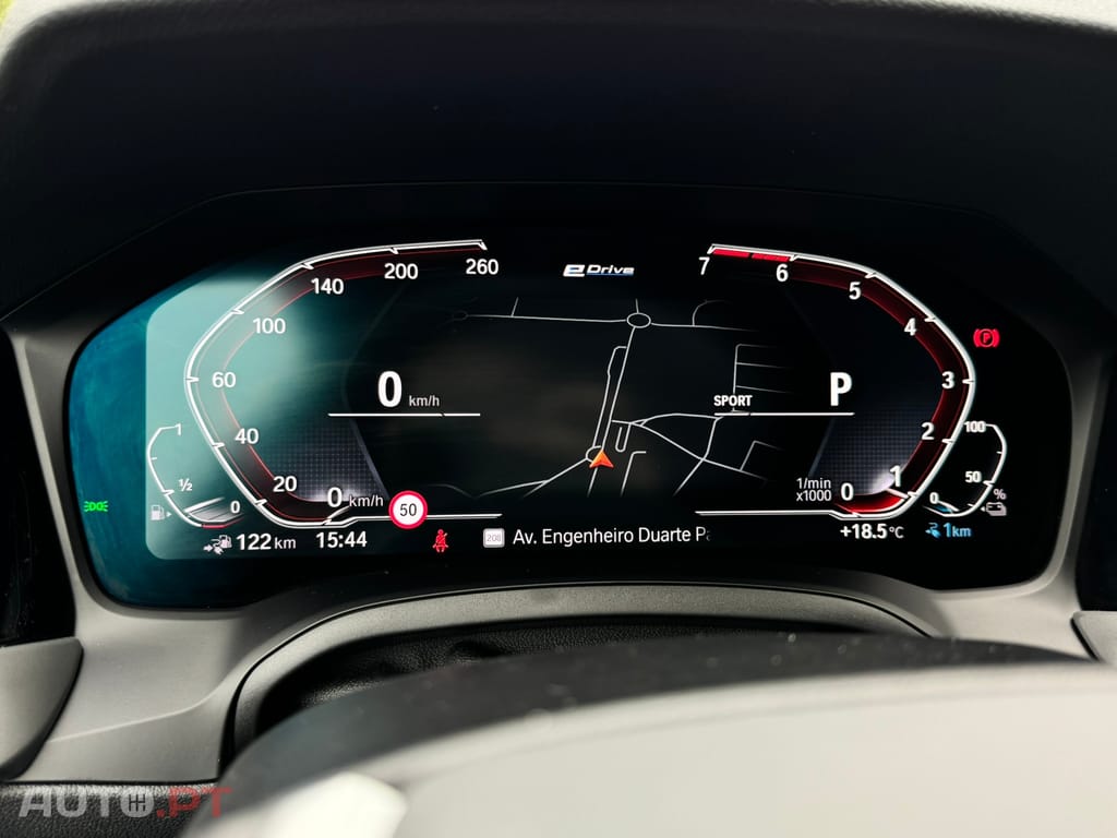 BMW 320 e Touring Auto