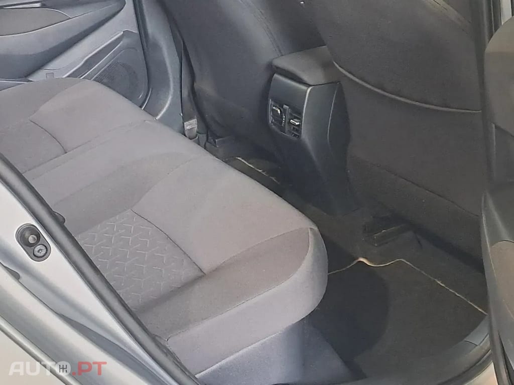 Toyota Corolla Touring Sports 1.8 Hybrid Comfort