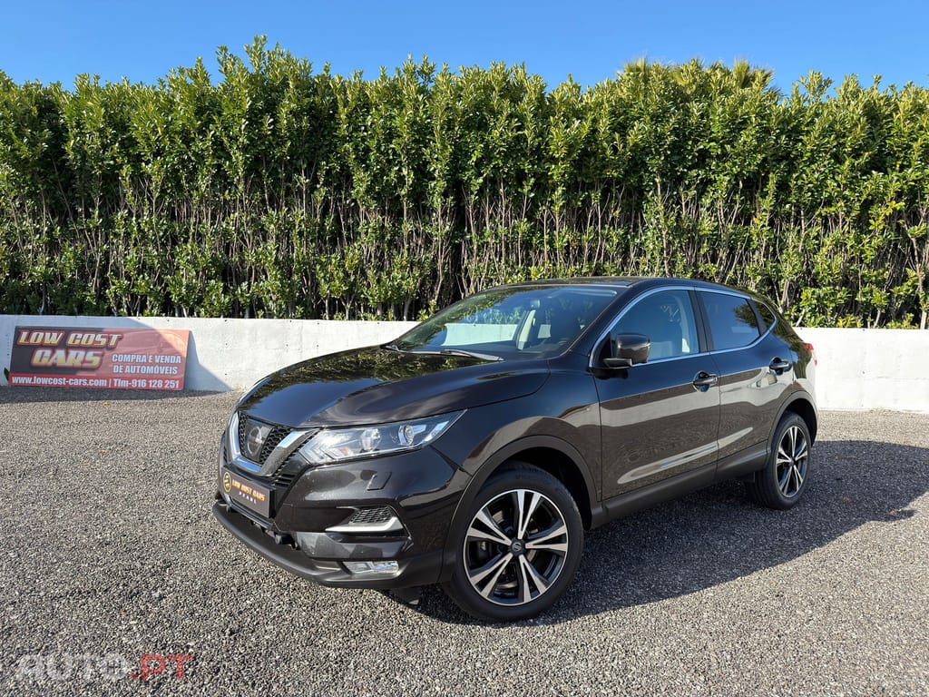 Nissan Qashqai 1.5 dCi N-Connecta