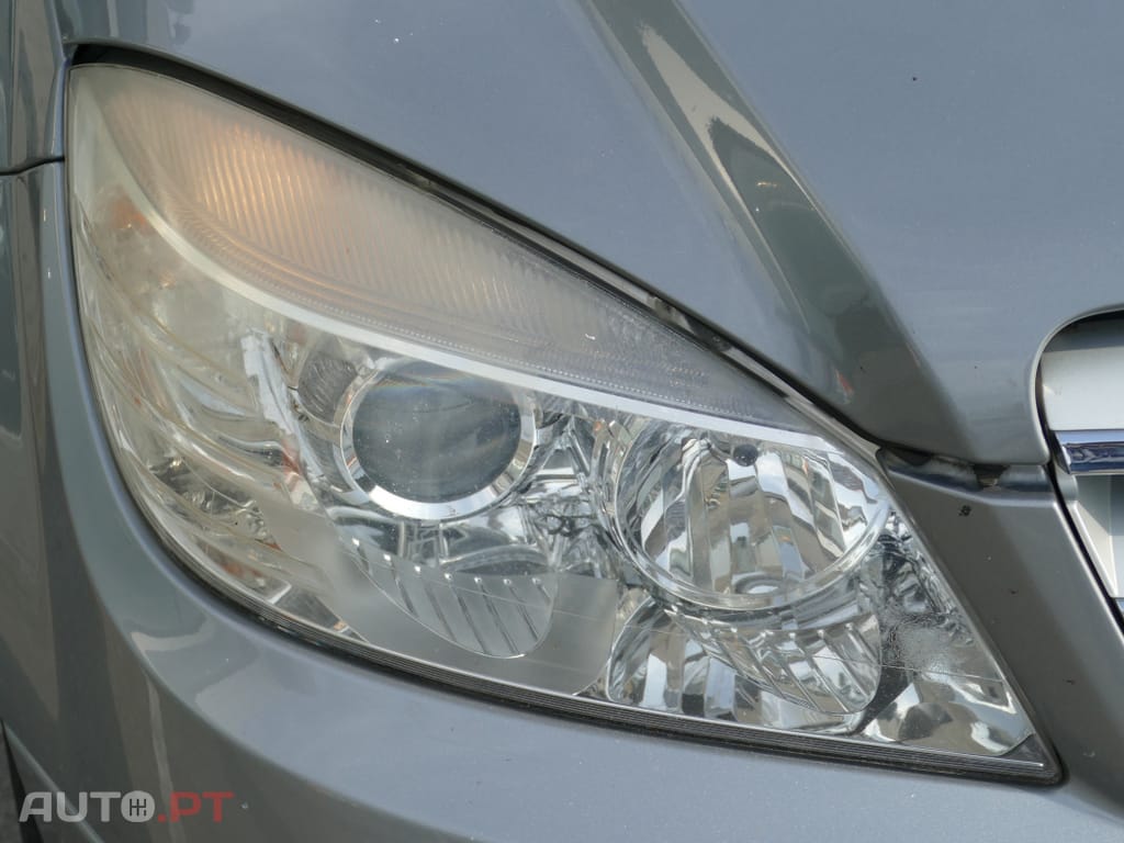 Mercedes-Benz C 250 CDi Avantgarde BlueEfficiency