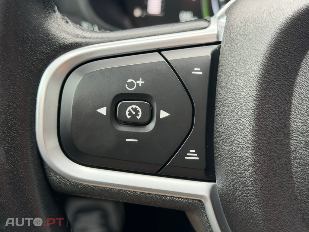 Volvo XC60 2.0 D4 Momentum Geartronic