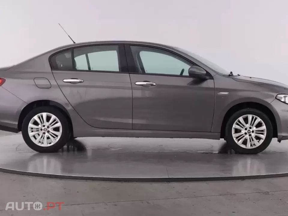 Fiat Tipo 1.3 M-Jet Easy J17