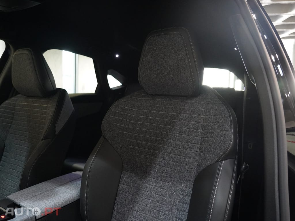 Peugeot 3008 1.2 Hybrid Allure e-DCS6