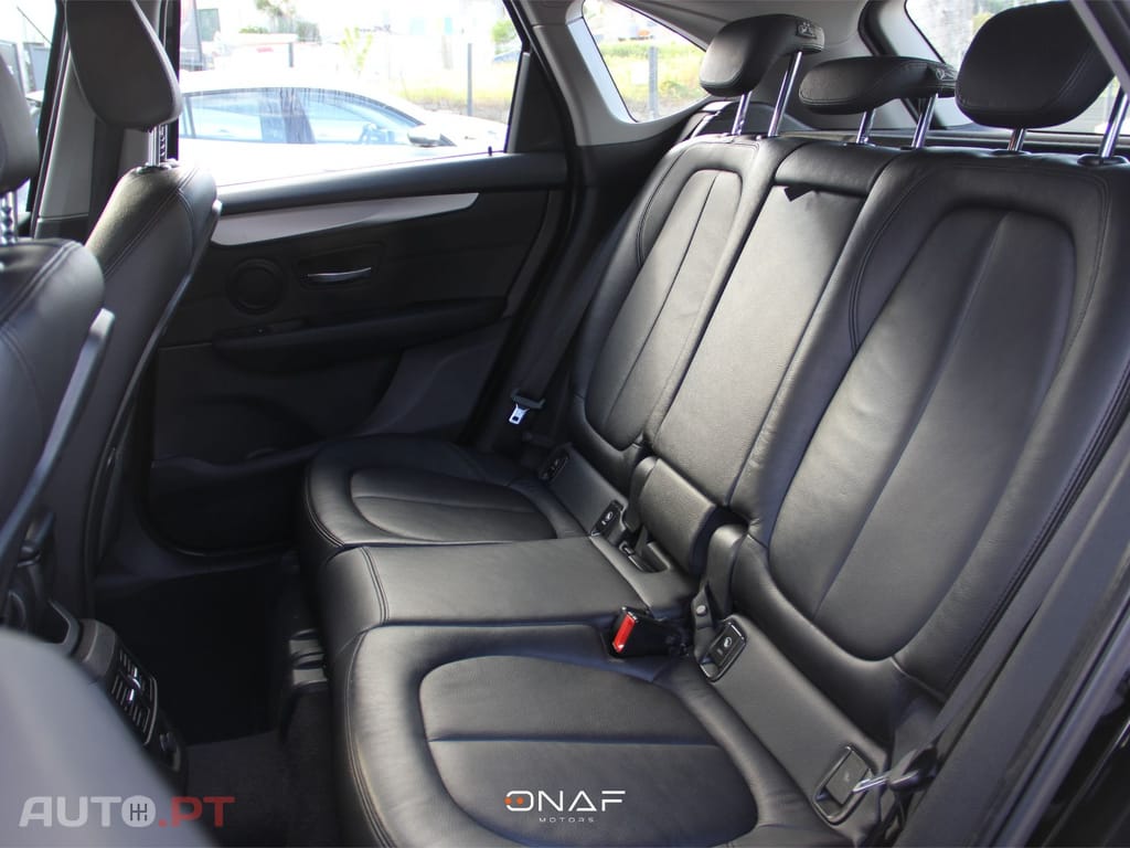 BMW 216 Active Tourer Advantage