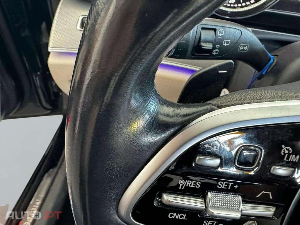 Mercedes-Benz E 300 De Avantgarde 