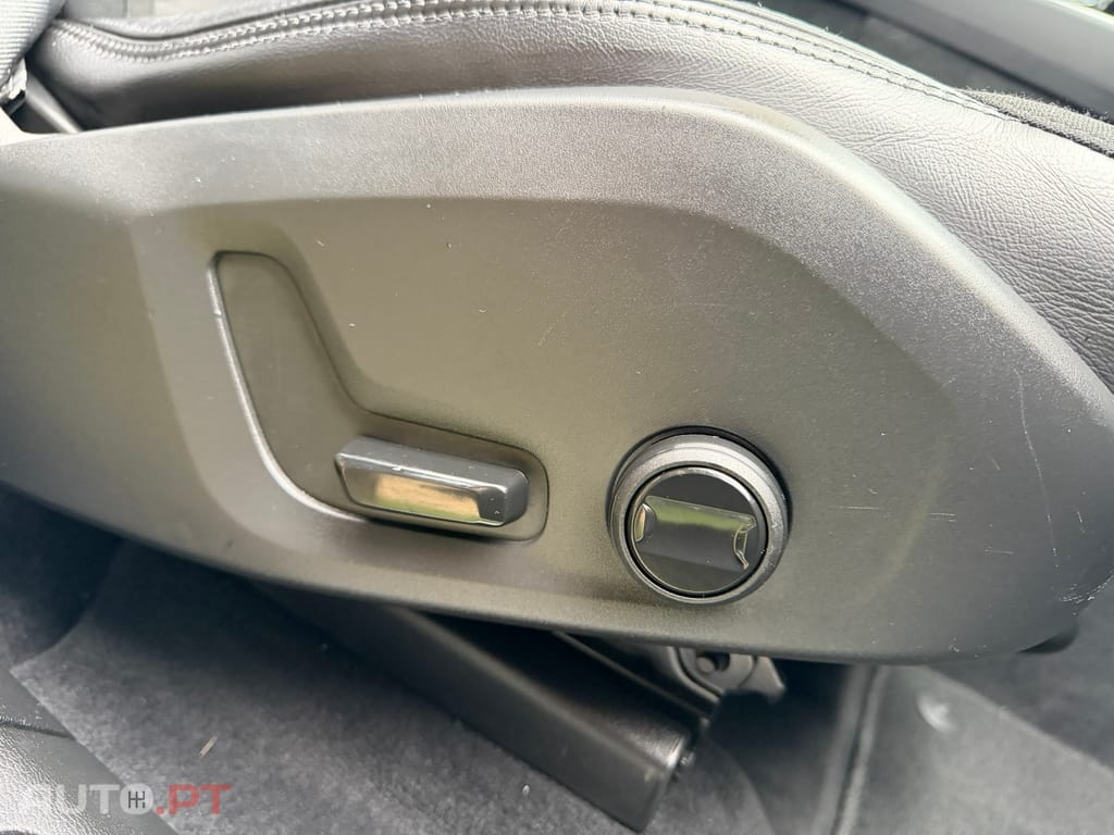 Volvo XC60 2.0 D4 Momentum Geartronic