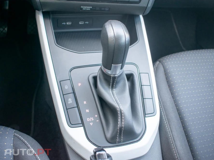 Seat Arona 1.0 TSI Style DSG Garantia de fábrica
