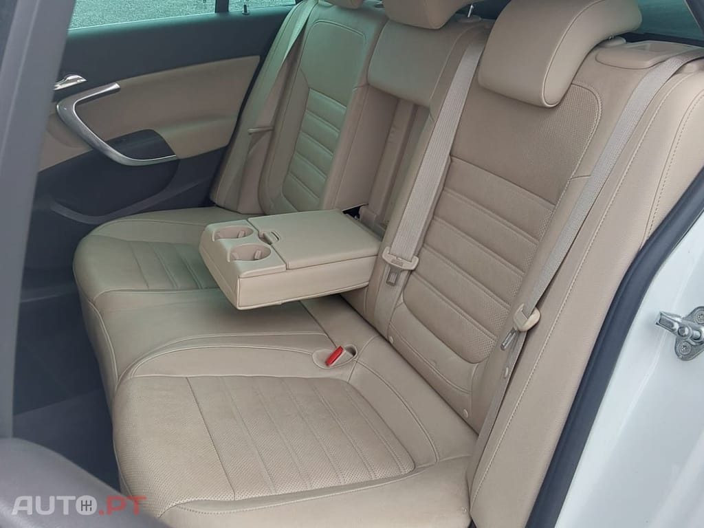 Opel Insignia 2.0 CDTi Cosmo S/S
