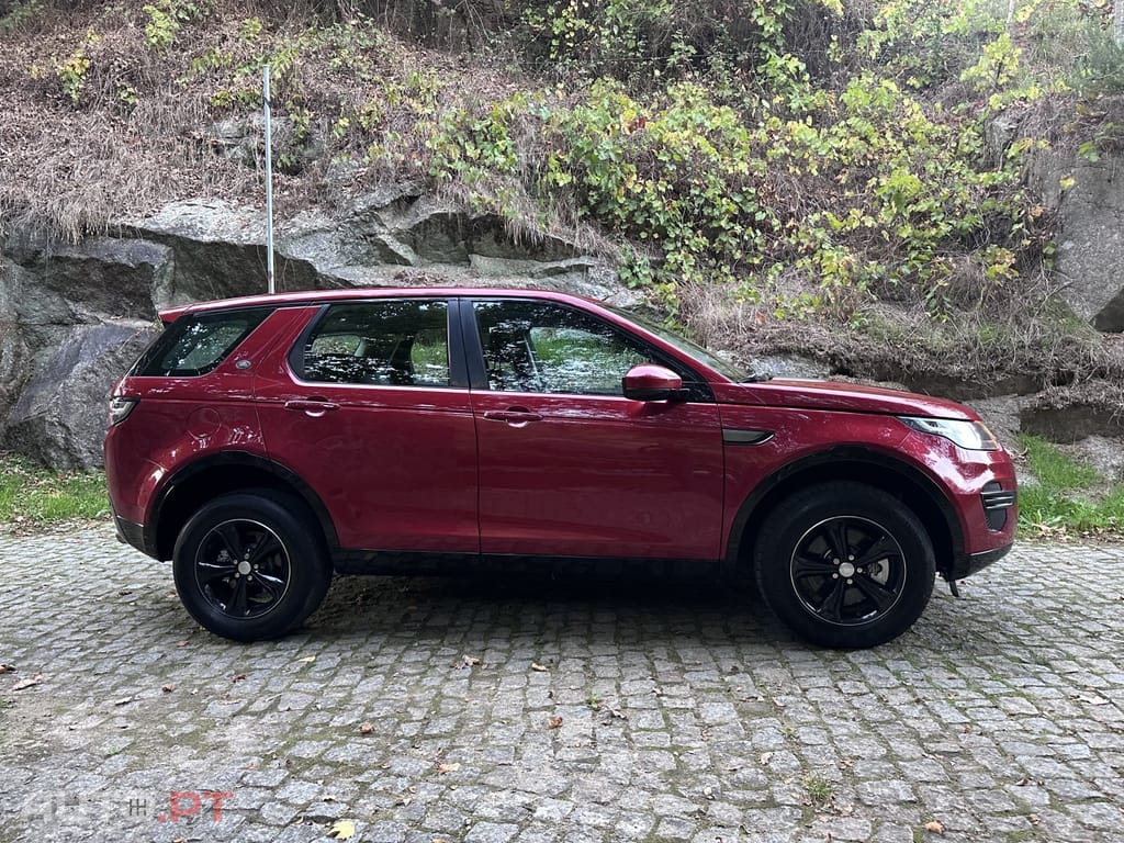 Land Rover Discovery Sport 2.0 TD4 HSE