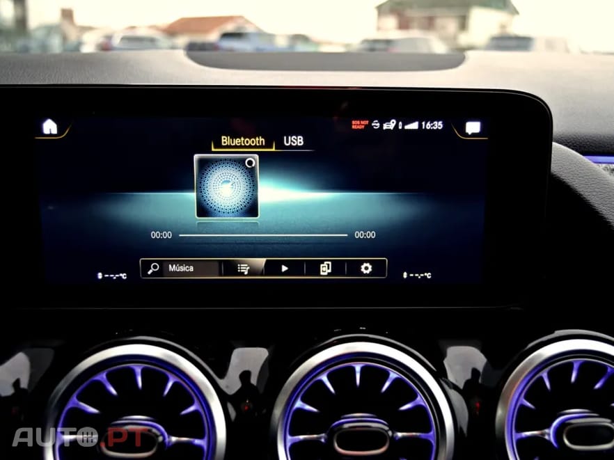 Mercedes-Benz GLA 250 e AMG Line