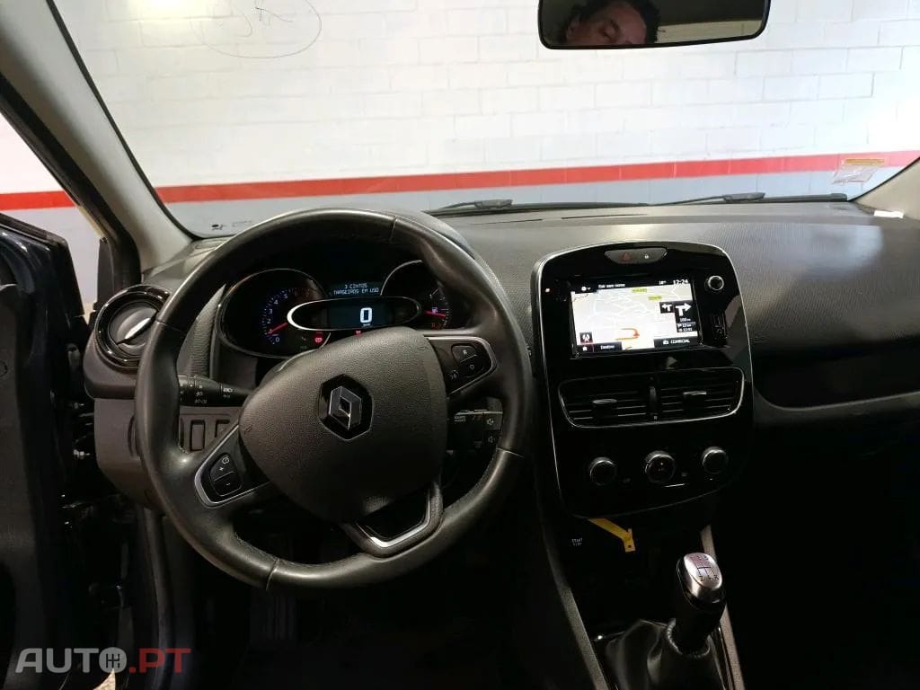 Renault Clio Sport Tourer 0.9 TCe Limited