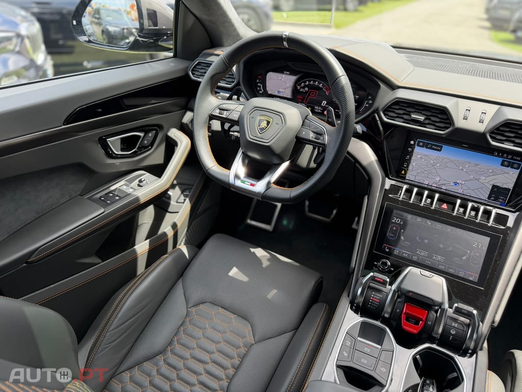 Lamborghini Urus 4.0 V8