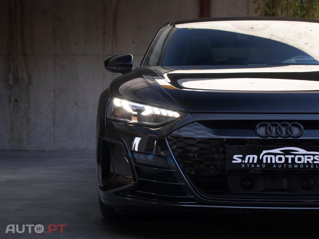 Audi E-Tron GT quattro