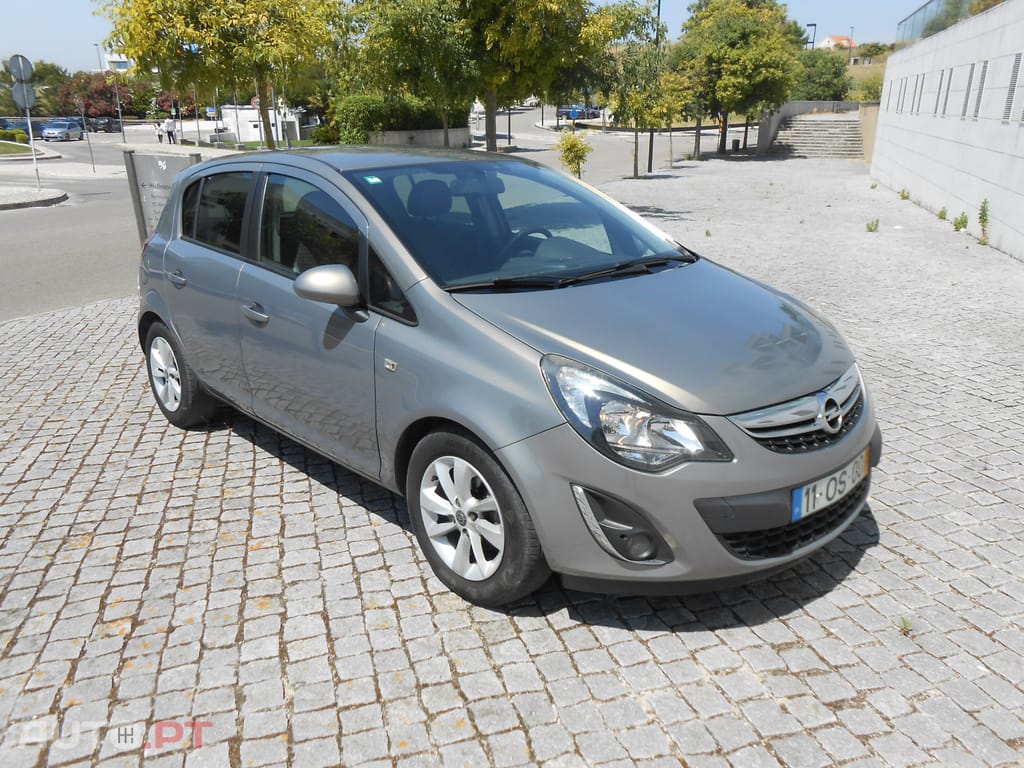Opel Corsa 1.3 CDTI - GPS