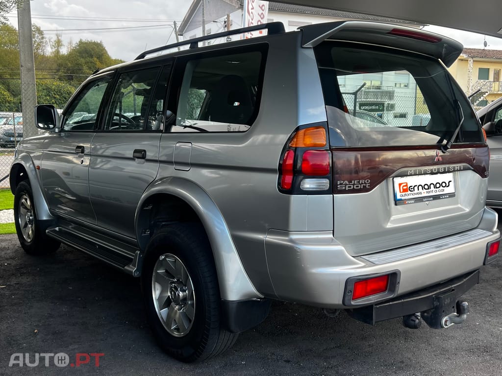 Mitsubishi Pajero Sport 2.5 GLS