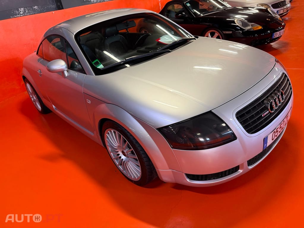 Audi TT 1.8 T S-line