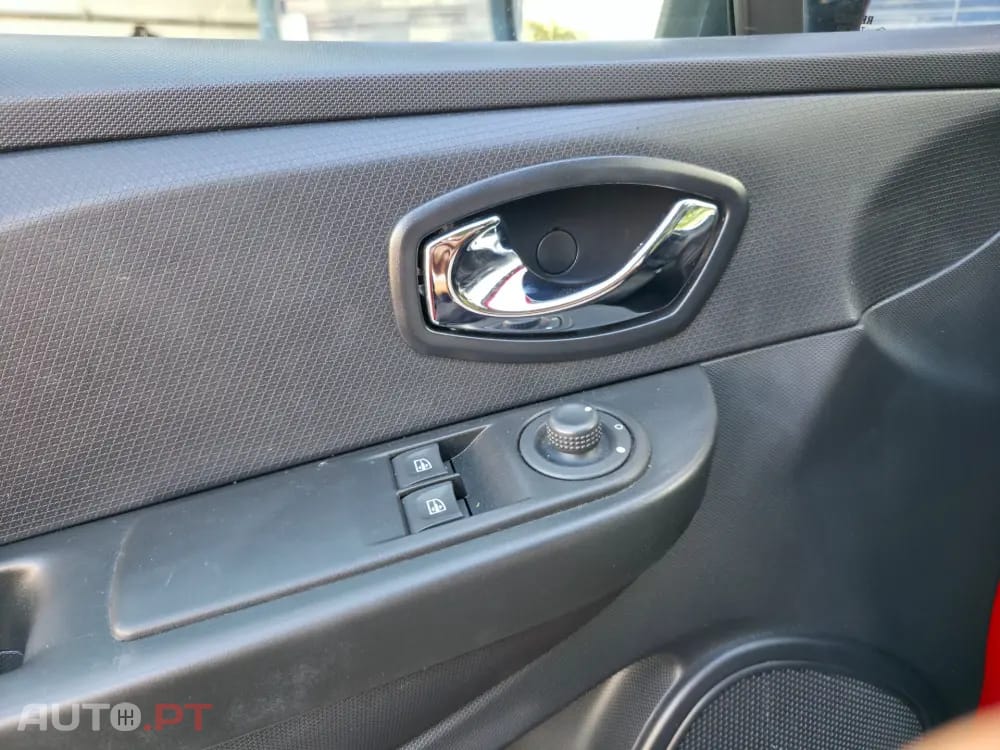 Renault Clio 0.9 TCE Dynamique S