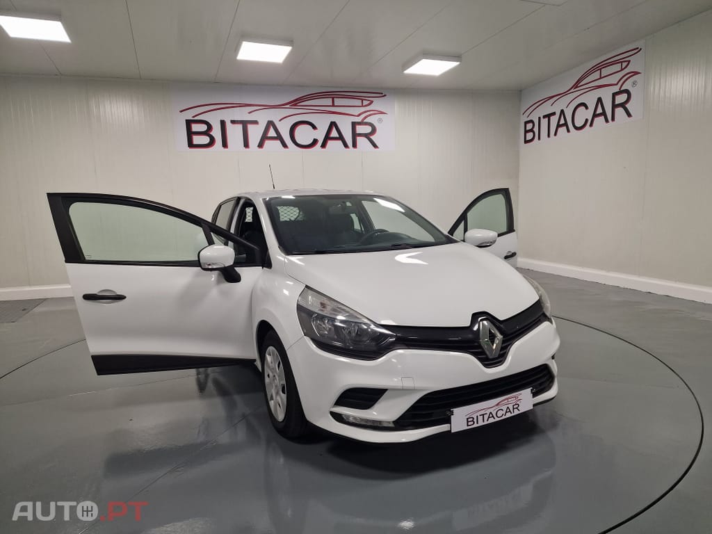 Renault Clio SOCIETE 1.5 DCI ZEN GPS IVA DEDUTIVEL