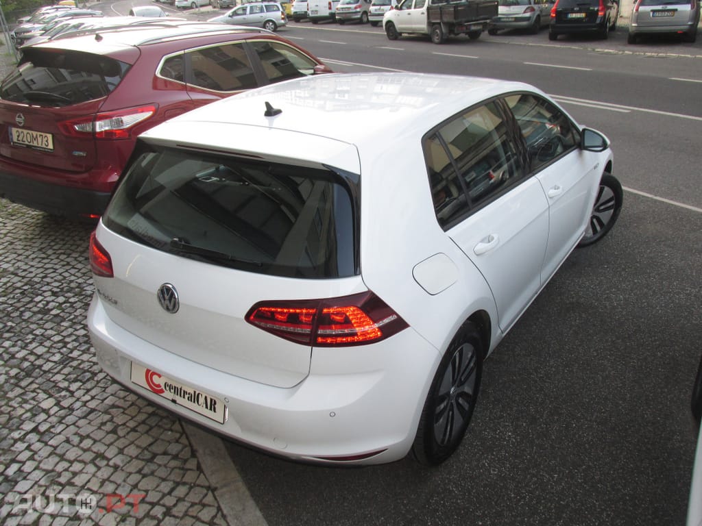 Volkswagen e-Golf AC/DC