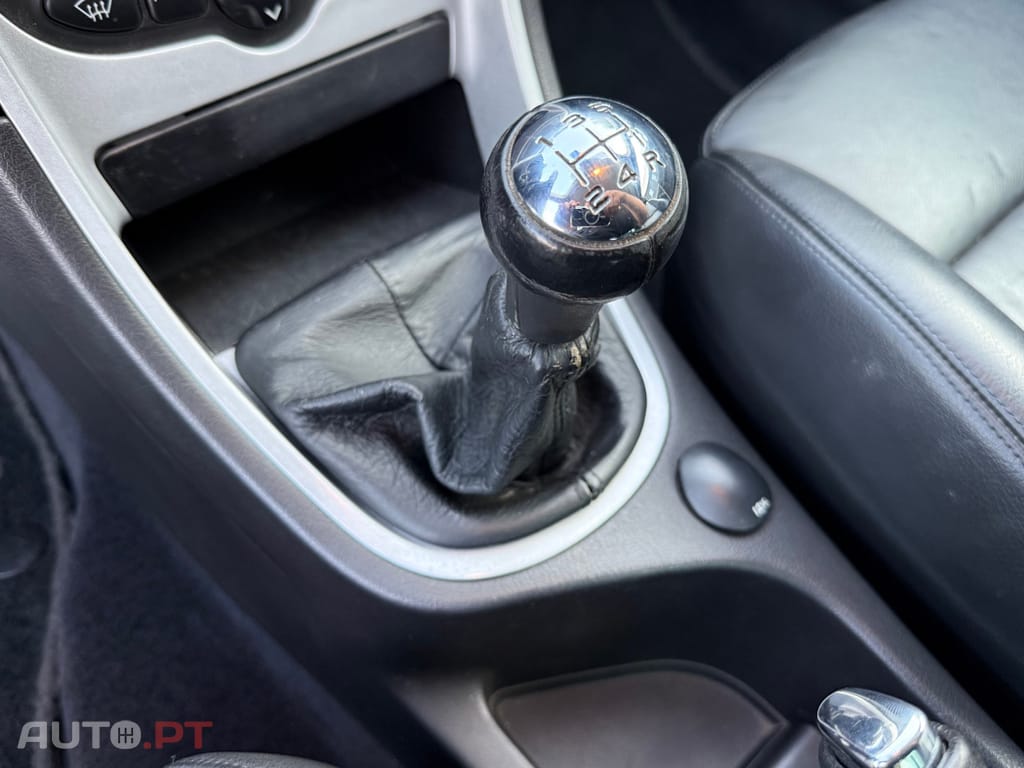 Peugeot 307 CC 2.0 Dynamique
