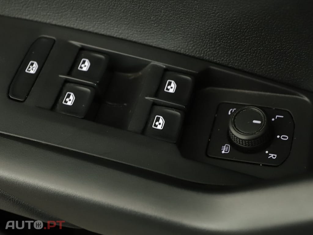 Volkswagen T-Cross  1.0 Tsi