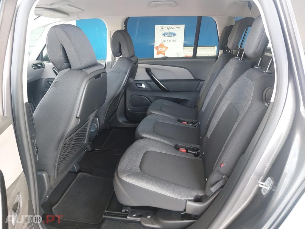 Citroën Grand C4 Spacetourer 1.2 PureTech Feel — fotografia 14