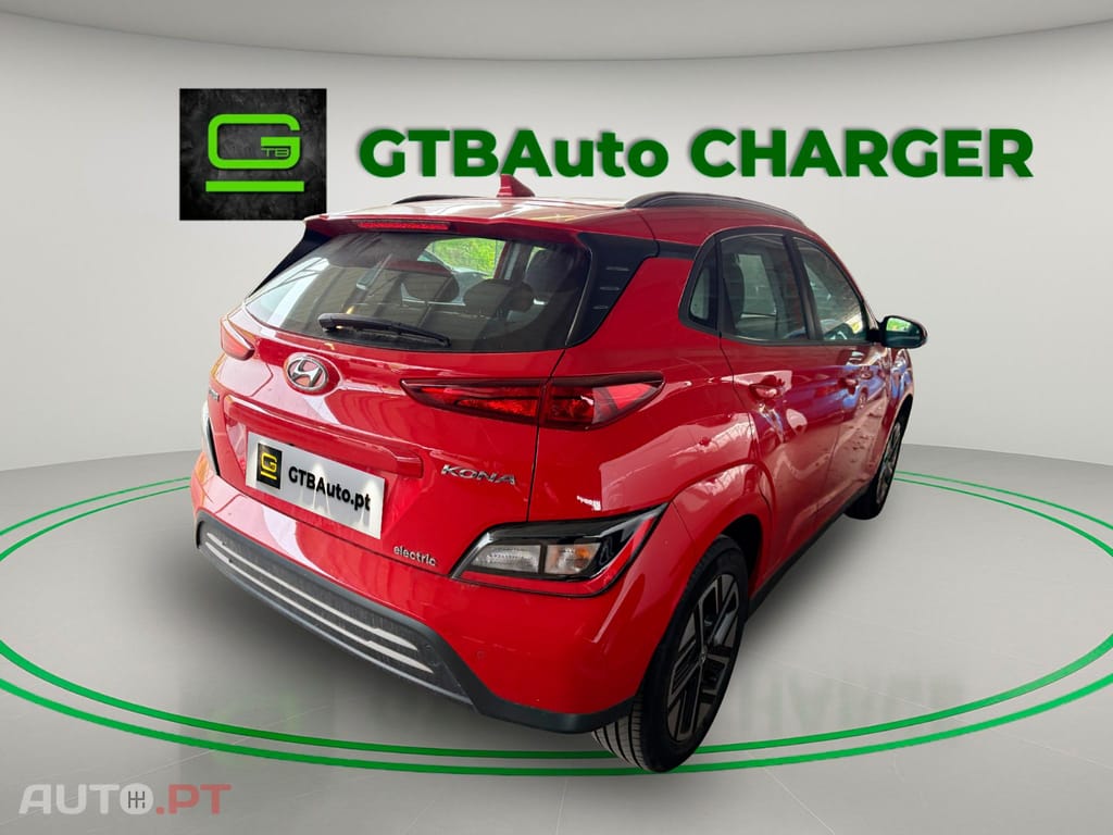 Hyundai Kauai Select I.V.A DEDUTIVEL 