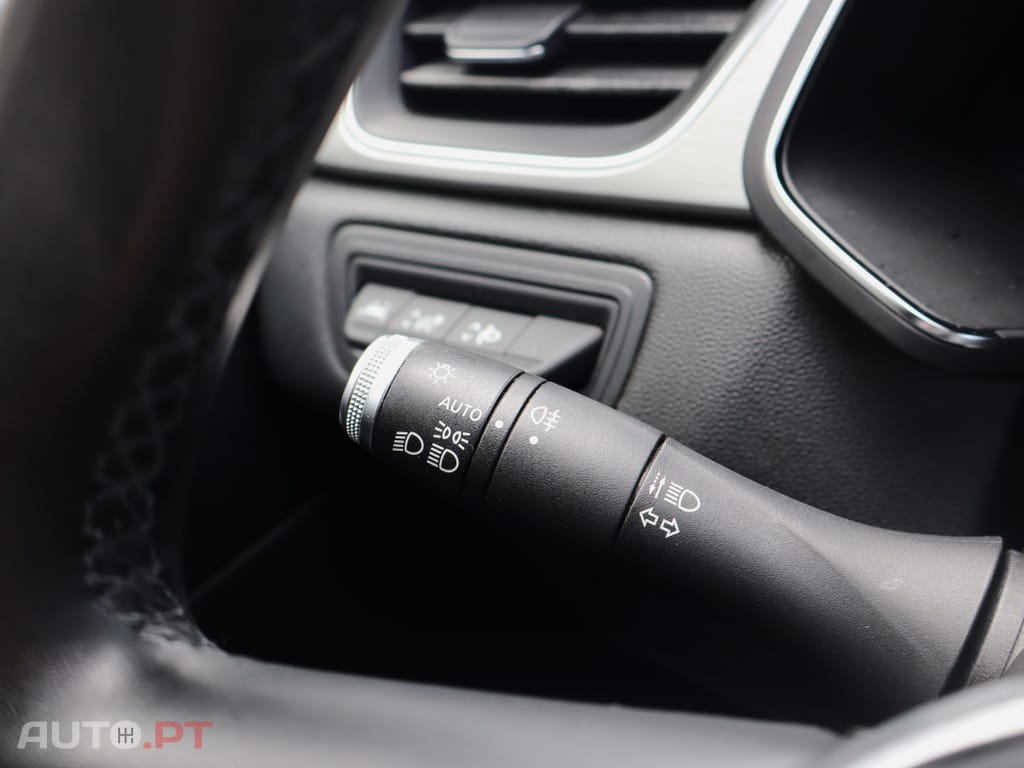 Renault Captur 1.0 TCe Intes