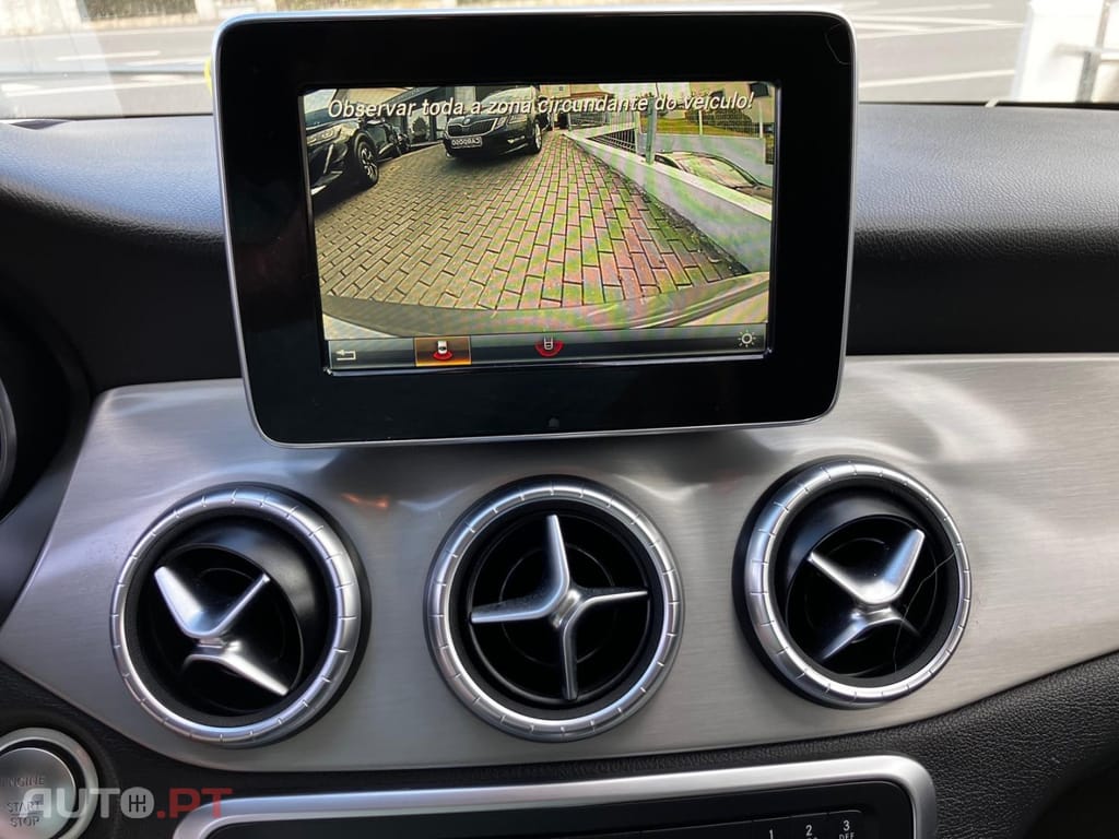 Mercedes-Benz CLA 180 d Shooting Brake AMG Line