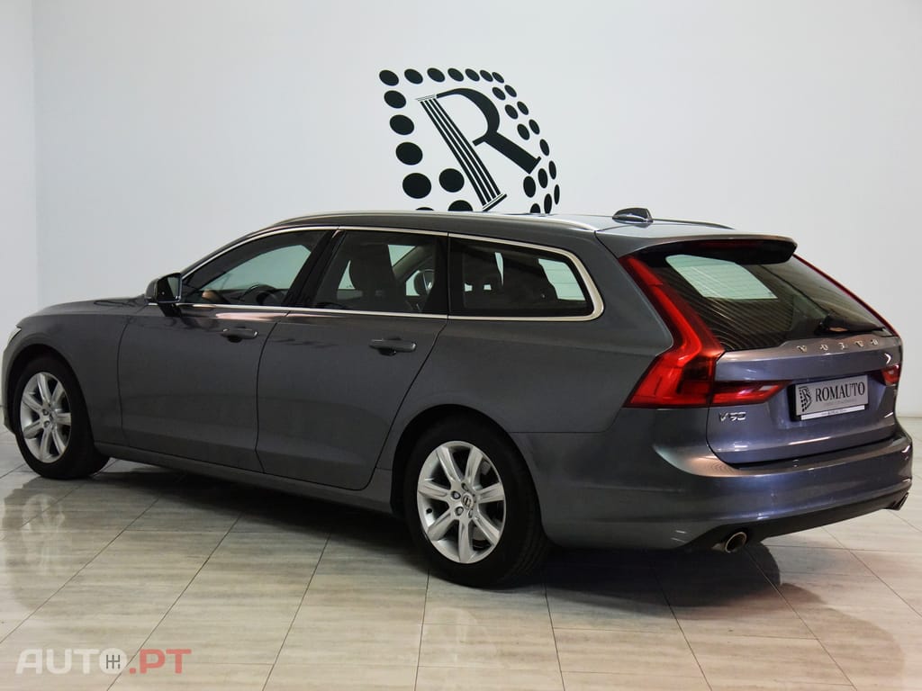 Volvo V90 2.0 D4 Momentum Geartronic