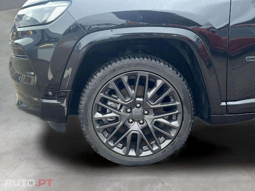 Jeep Compass I.V.A DEDUTÍVEL S Plug-In Hybrid 4WD