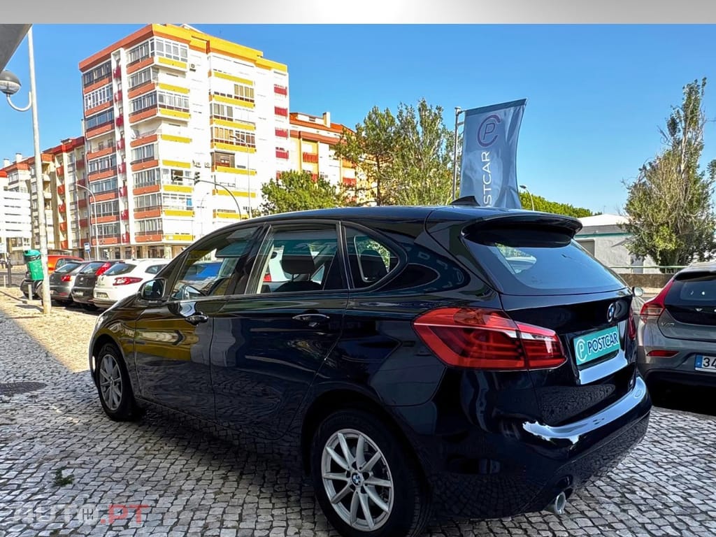 BMW 216 215d