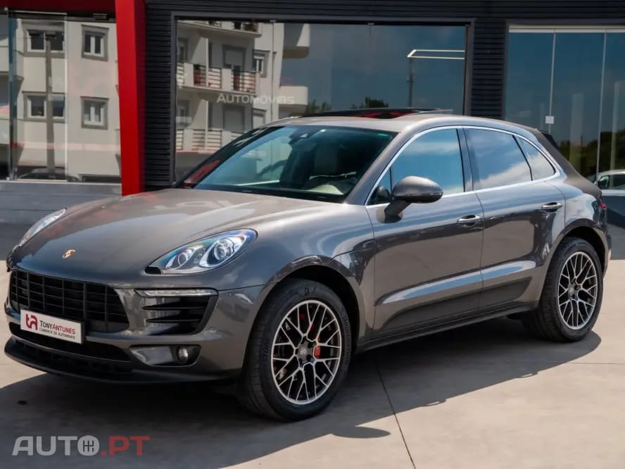 Porsche Macan S