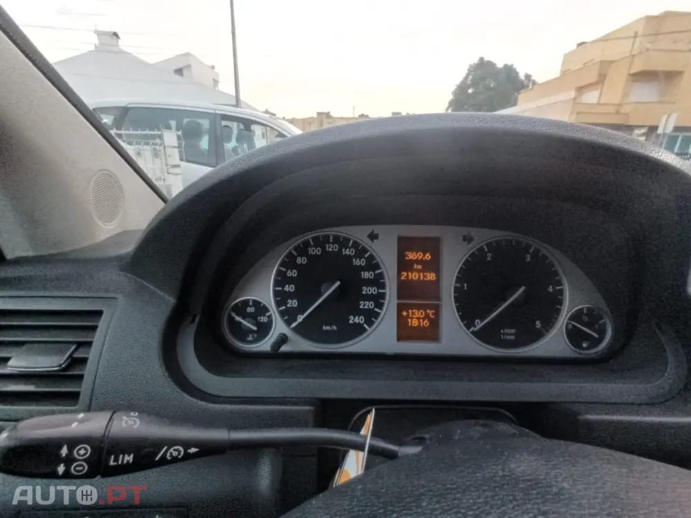 Mercedes-Benz B 180 ND