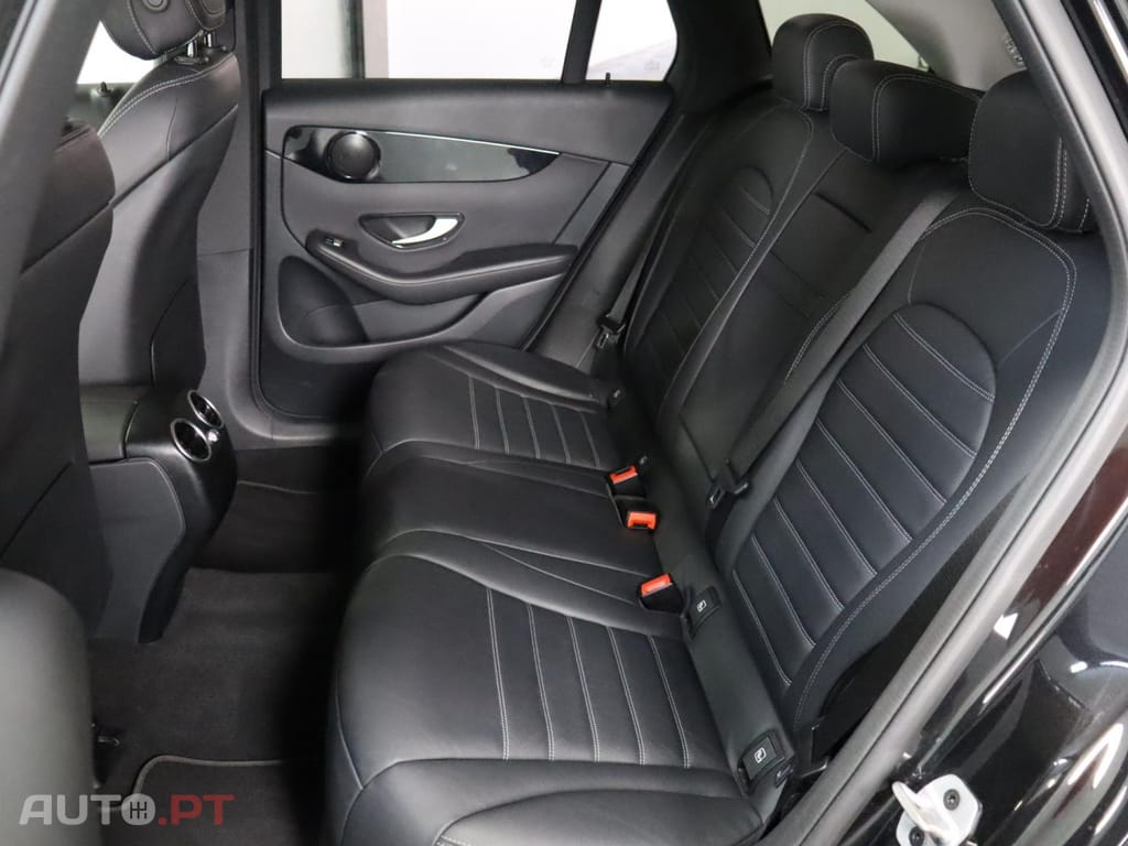 Mercedes-Benz GLC 200  300 e 4MATIC