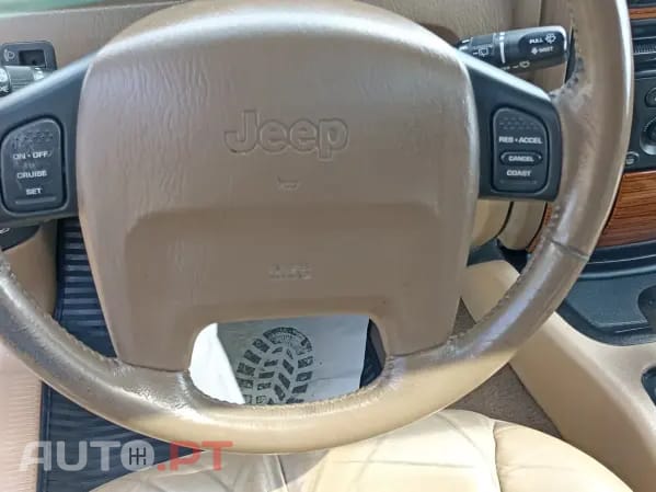 Jeep Grand Cherokee 4.0 Official