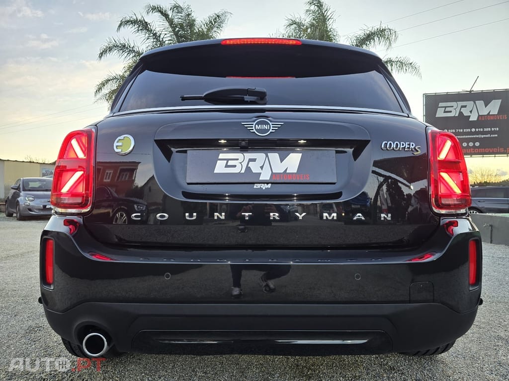 MINI Countryman Cooper SE Premium Essential Auto