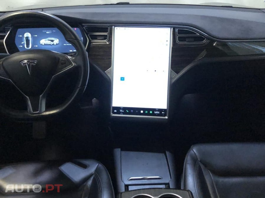Tesla Model S 90D AWD